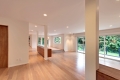After - Foyer
